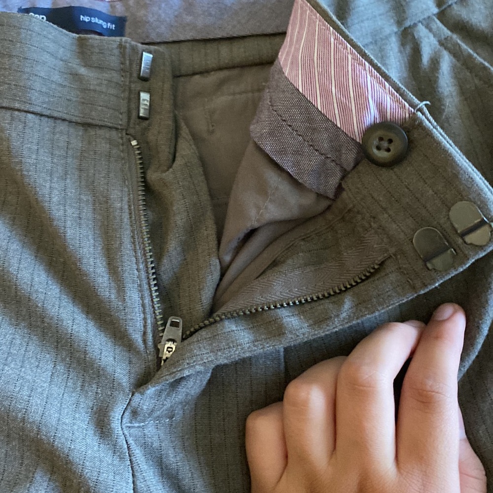 GAP DRESS PANTS - Picture 2 of 4